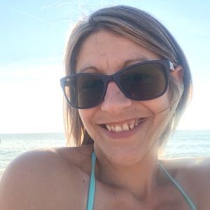 Meet your Posher, Ila